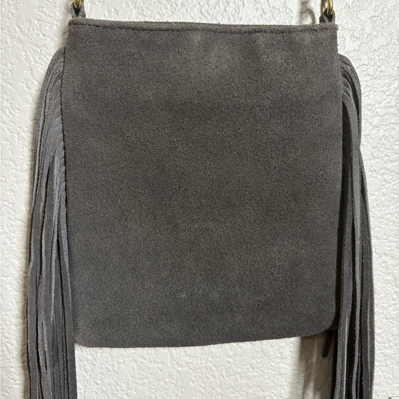 Chic Gray Suede Leather Gold Chain Crossbody Bag with Fringe on Both Sides. - Picture 2 of 15